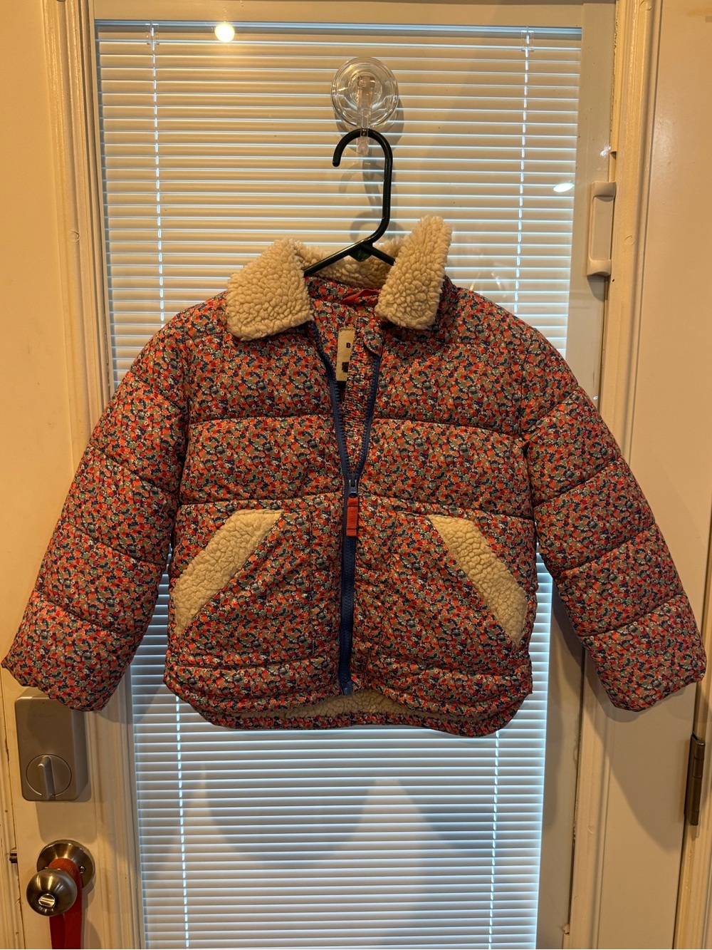Mini Boden Girls Floral Sherpa Lined Puffer Jacket Coat 5-6Y